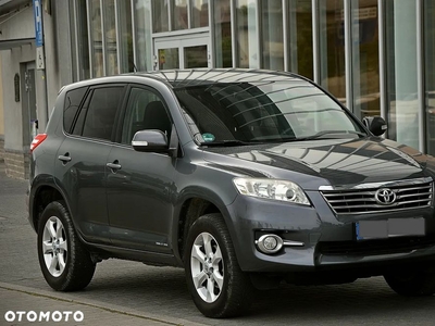 Toyota RAV4 2.0 VVT-i Sol