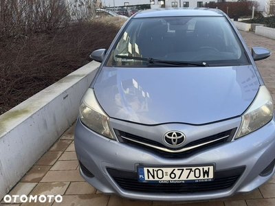 Toyota Yaris 1.0 Entry