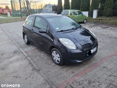 Toyota Yaris 1.3 Blue