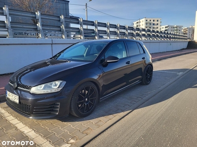 Volkswagen Golf GTI (BlueMotion Technology)