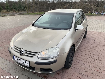 Volkswagen Golf V 1.6 Comfortline