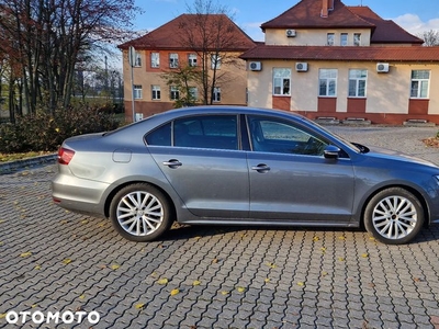 Volkswagen Jetta 1.4 TSI BMT Highline