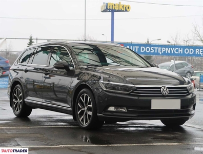 Volkswagen Passat 2.0 187 KM 2015r. (Piaseczno)