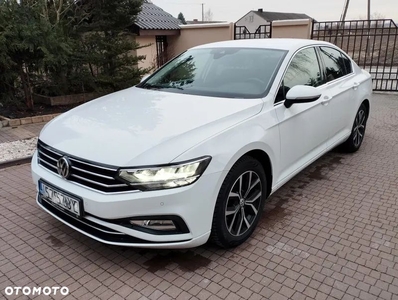 Volkswagen Passat 2.0 TSI Business DSG