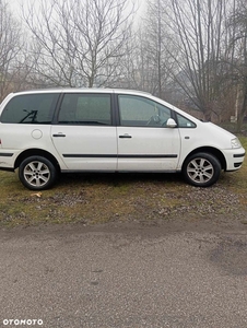 Volkswagen Sharan 1.9 TDI Basis