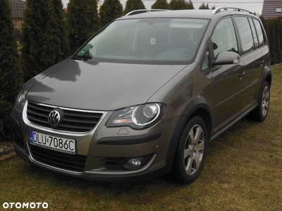 Volkswagen Touran 1.4 TSI Cross