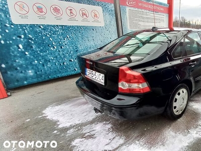 Volvo S40