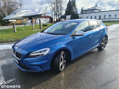 Volvo V40 D3 Drive-E R-Design Momentum