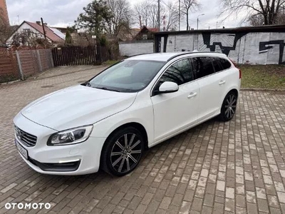 Volvo V60 D4 Drive-E Momentum