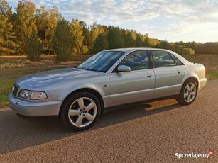 Audi A8 D2 3.7v8 quattro lpg