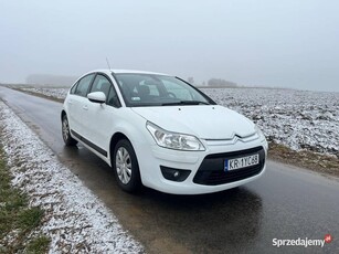 Citroen c4 1.4 16v bdb stan niski przebieg