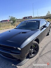 Dodge Challenger 2010r.