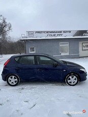 Hyundai i30 2009r 1.4 benz 109km mały przebieg doinwestowany