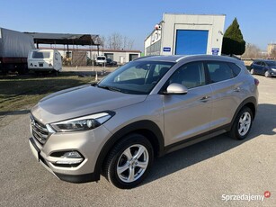 Hyundai Tucson 1.7 DIESEL Automat Nawigacja Kamera Ledy Asystent Pasa