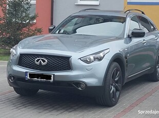 Infiniti 2017 3,7+LPG; Salon PL