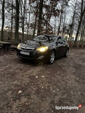 Opel Astra J 1.7 CDTI 110KM