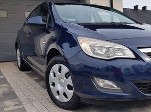 Opel Astra J 2010 1.4t + LPG