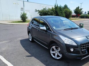 Peugeot 3008 2.0hdi premium