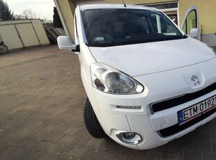 Peugeot partner 1.6 HDi fak vat 23%