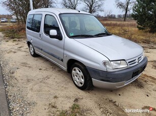 Sprzedam. ładne sprowadzone Berlingo