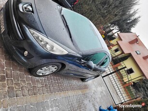 Sprzedam peugeot 207 mały przebieg