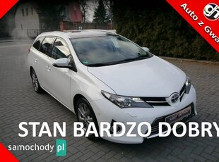 Toyota Auris 1.8 VVT-i Hybrid Automatik Touring Sports Design Edition