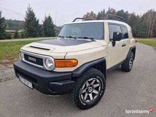 Toyota FJ Cruiser 4.0 V6 Benzyna 239KM 4x4 Automat Blokada Reduktor