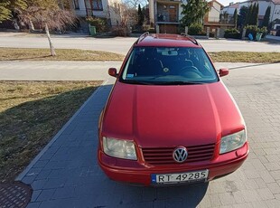 Volkswagen Bora 1.6 gaz