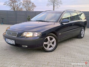 Volvo V70 2.4 Benzyna 140KM Org.Przebieg Bezwypadkowe 40 zdjęć + film na Yt