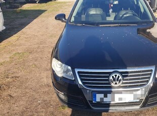 Vw Passat B6 2006r.2.0Tdi 8v 6biegowy highline 4x4.