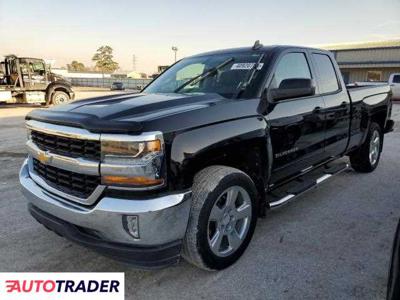 Chevrolet Silverado 5.0 benzyna 2018r. (HOUSTON)