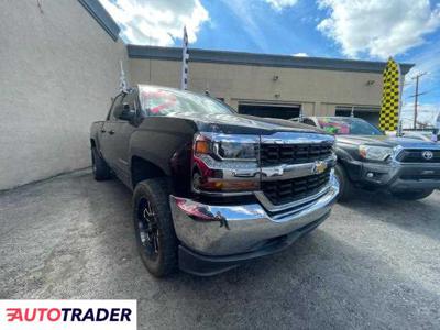 Chevrolet Silverado 5.0 benzyna 2019r. (BAKERSFIELD)