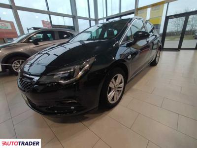 Opel Astra 1.4 benzyna 125 KM 2019r. (Poznań)