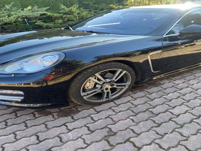 Porsche Panamera 4S