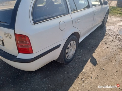 Fajna Octavia Kombi 1.9TDI