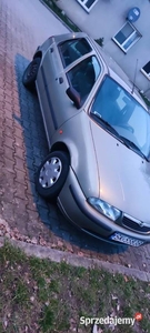 Mazda 121 1.3 benzyna jak fiesta