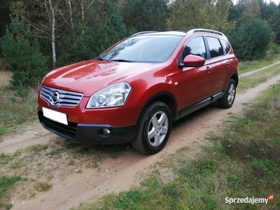 Nissan Qashqai+2 2.0 Benzyna Panorama Klima Zarejestrowany