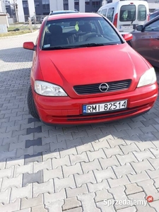 Opel Astra 1.2benzyna