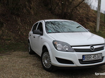 Opel astra H 1.4 benzyna