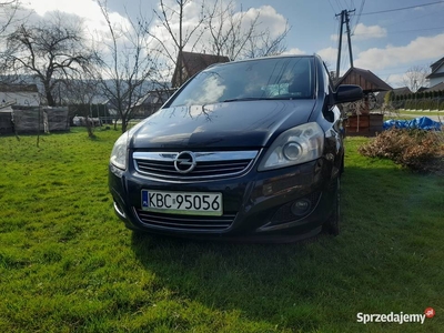 Opel Zafira 1.7 Dtr Navi HAK