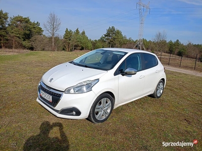 Peugeot 208 STYLE