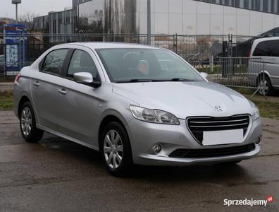 Peugeot 301 1.2 VTi