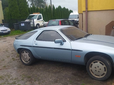 Porsche 928 s 1981r