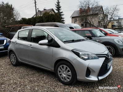 Toyota Yaris 1.0 salon Polska 2015