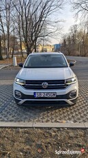 Fajny samochód VW T-Cross wersja specjalna 1st Edition