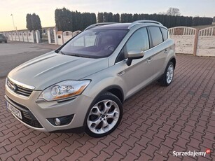 Ford Kuga_2.0 TDCI 140 KM_4x4_Navi_Ksenon_Panorama_Bogata wersja_Zadbany