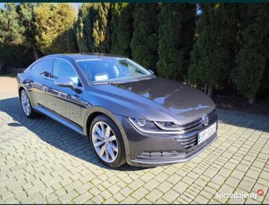 Volkswagen Arteon powypadkowy