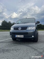 VW Caravelle