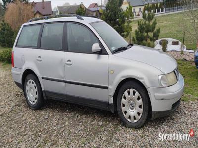 Passat B5 1.8 benzyna hak za 1800zł