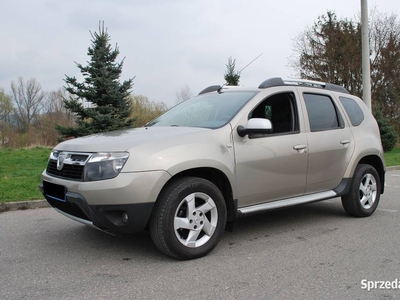 Dacia Duster 4x4 Klima Czujniki Parkowania Serwis Zadbany